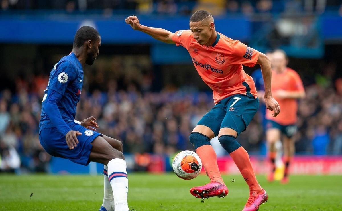 海星直播-包含Rookie在切尔西比赛中大胜，战术调整引发热议！的词条